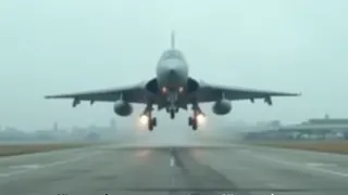 Abflug einer B-1B aus Großbritannien: Signal an Teheran oder Routine?