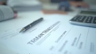 Anti-Nazis nutzen Markenrecht zur finanziellen Selbstversorgung