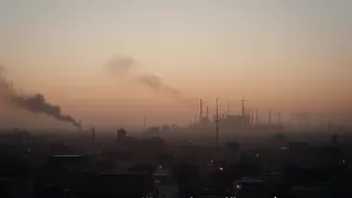Bagdad unter Druck: US-amerikanisch-saudi-arabische Luftangriffe und die fragile Souveränität Iraks