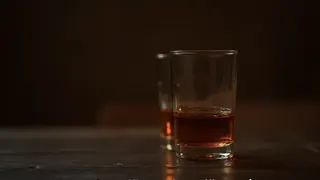 Brad Pitt gibt Rückfall in Alkoholkonsum nach siebenjähriger Abstinenz zu