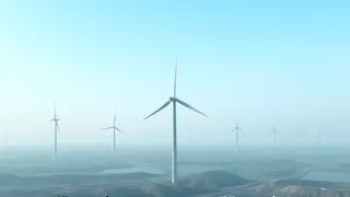 Chinas grüne Technologieführerschaft: Neue Rekorde bei Wind- und Solarenergie
