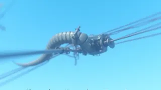 Chinas Infrastruktur: Serpentinen-Roboter überwacht Stromleitungen
