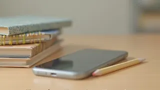 Digitale Reife: Warum Experten das Smartphone in der Grundschule ablehnen
