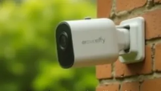 Eufy C15: Kamera-Navigation ohne Kabel für kleine Gärten