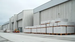 Forderung nach nationaler Prüfung der Holcim-Fermacell-Übernahme zur Sicherung des Wettbewerbs