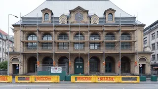 Frankfurter Stadtpolitik: Aussetzung der Kleinmarkthalle-Modernisierung und regionale Brennpunkte