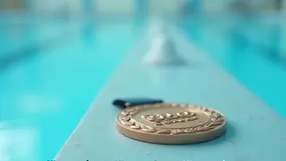 Friedberger Dauerbad: Sportabzeichen und Ehrungen als Anreiz zum Nachtschwimmen