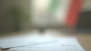 Grillo attackiert Sardinien-Führung: Gehaltsveröffentlichung spaltet Fünf-Sterne-Bewegung