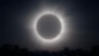 Himmelsphänomen: Totale Sonnenfinsternis erreicht spanisches Festland nach hundertjährigem Intervall