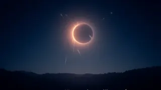Himmelsphänomene: Meteorregen trifft auf Sonnenfinsternis und Planetenaufzug