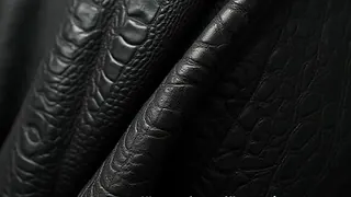 Krokodil-Print und Kunstfell: Die ökonomische Logik hinter den aktuellen Modetrends