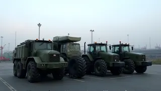 Militärische Präsenz und landwirtschaftliche Show: Patriot-Raketen neben Traktoren in Hamburg