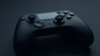 Nacon stellt High-End-Gamepad mit integriertem Display und TMR-Sensoren vor