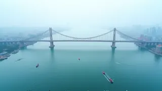 Neue Yalu-Brücke verbindet Pjöngjang und Dandong nach zwölf Jahren Verzögerung