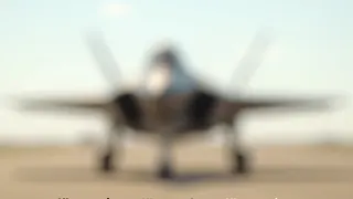 Pistorius in den USA: In Texas nimmt er die erste F 35 persönlich entgegen