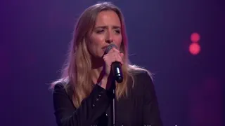 Schlussakt einer Ära: Emotionale Abschiedsszene bei der letzten Schlager-Show