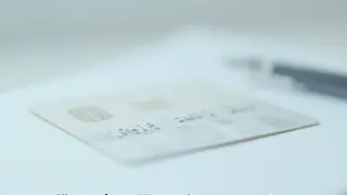 Sparkasse Karlsruhe kündigt Journalisten wegen falschem Interviewpartner das Konto