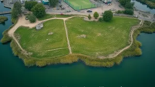 Uferrandrenaturierung: Hamburger Behörden räumen Alsterufer von Sportgeräten