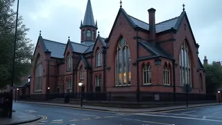 Vor Yom Kippur: Zwei Iraner wegen geplanter Attacke auf jüdische Gemeinde in Manchester angeklagt