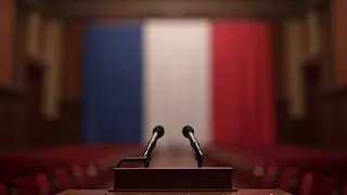 Wirtschaftselite als Bühne: Sieben Präsidentschaftskandidaten präsentieren Pläne in Paris