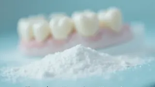 Zahnarzt warnt vor DIY-Whitening: Risiken und echte Alternativen